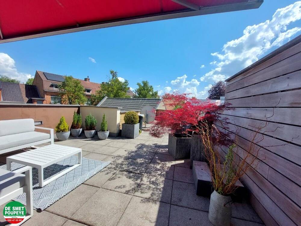 Triplex à louer à Sint-Andries 8200 1250.00€ 4 chambres 159.00m² - annonce 486200