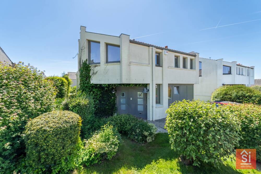 Duplex te in Waterloo 1410 378000.00€ 2 slaapkamers 126.00m² - Zoekertje 486333