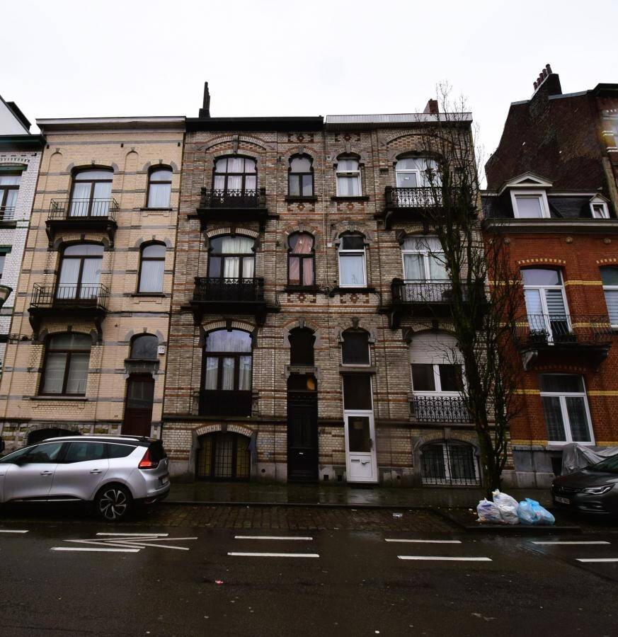 Maison à vendre à Molenbeek-Saint-Jean 1080 390000.00€ 6 chambres 200.00m² - annonce 486601