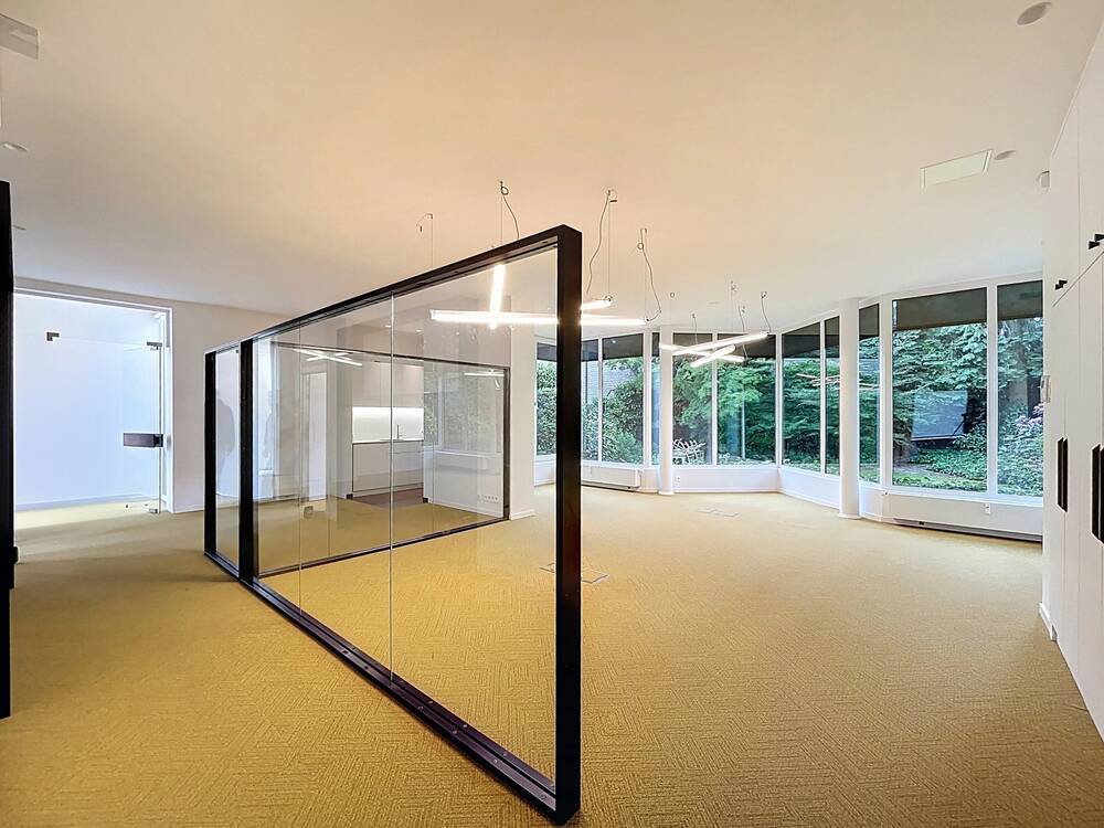Handelszaak te  in Ukkel 1180 1850.00€  slaapkamers 125.00m² - Zoekertje 489613