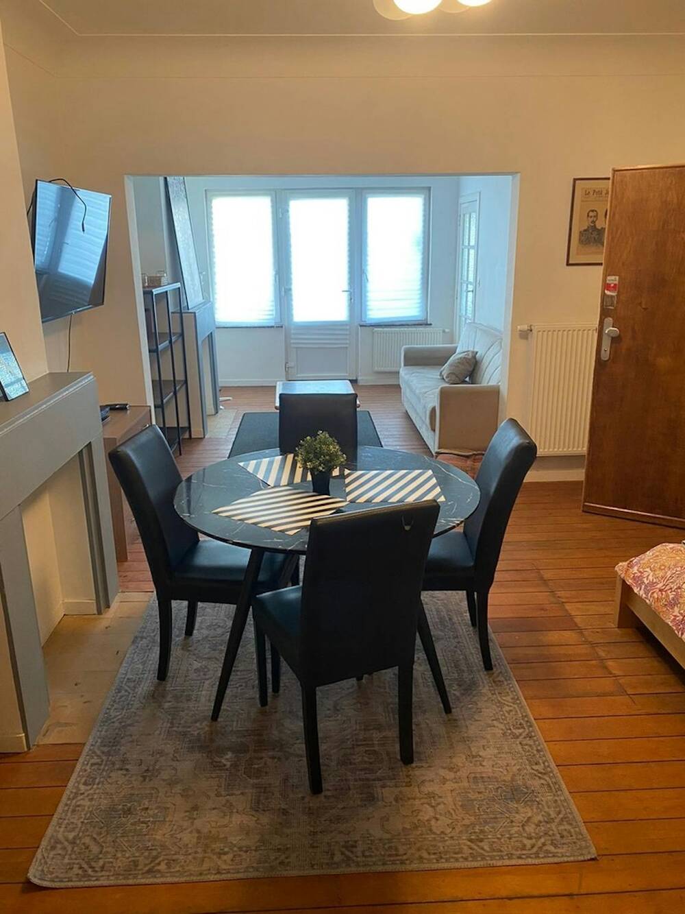 Appartement à louer à Molenbeek-Saint-Jean 1080 2500.00€  chambres m² - annonce 488868
