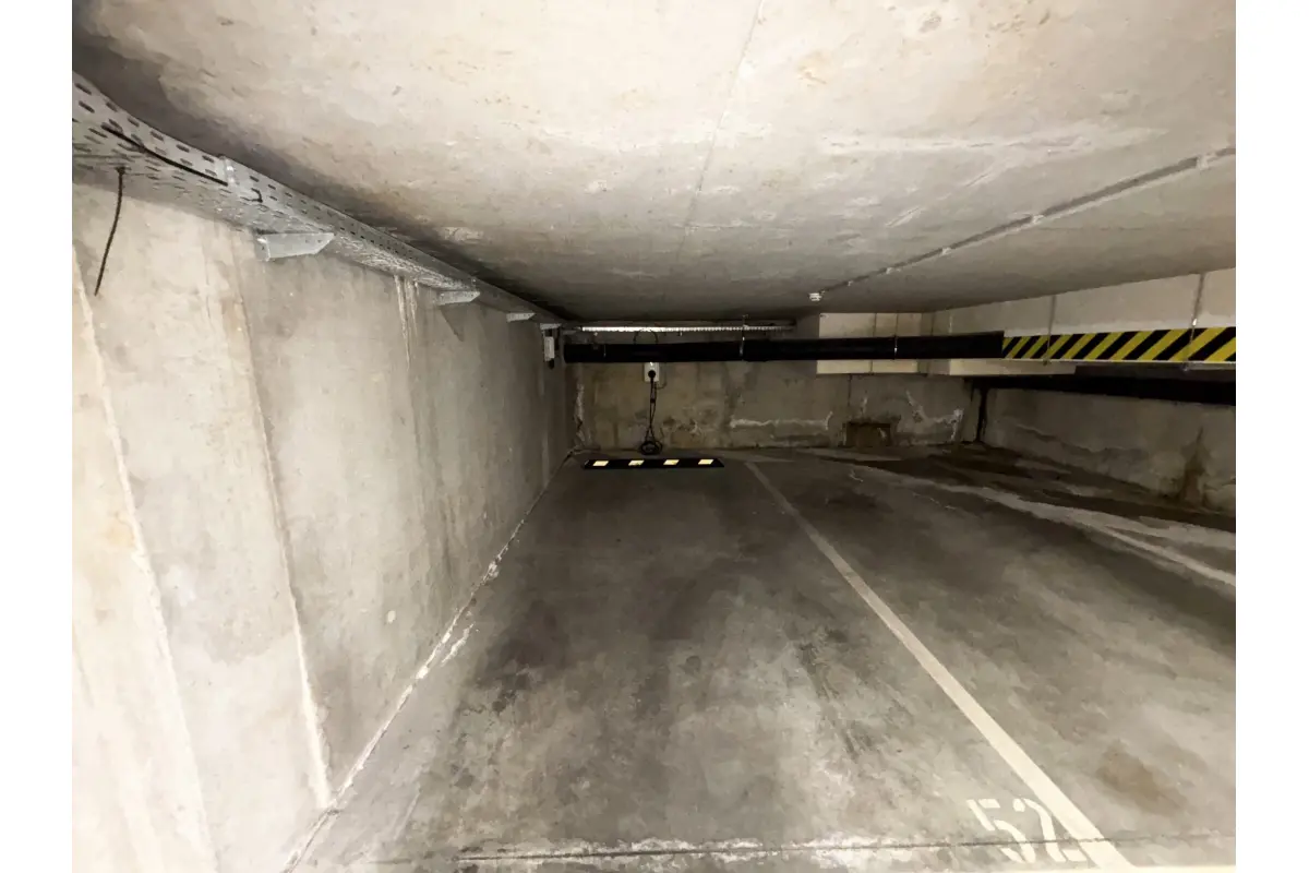 Parking / garage à louer à Auderghem 1160 110.00€  chambres m² - annonce 719294