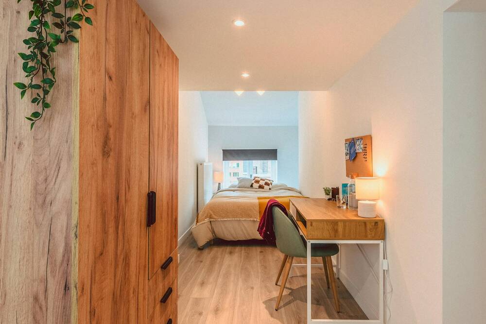 Appartement à louer à Saint-Josse-ten-Noode 1210 670.00€ 1 chambres 350.00m² - annonce 556236