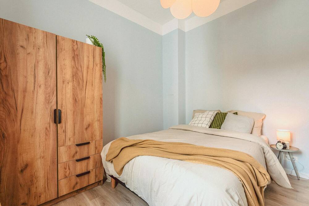 Appartement à louer à Saint-Josse-ten-Noode 1210 765.00€ 1 chambres 350.00m² - annonce 490528