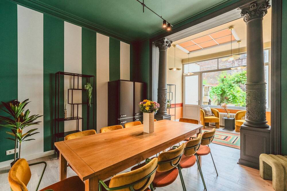 Appartement à louer à Saint-Josse-ten-Noode 1210 735.00€ 1 chambres 350.00m² - annonce 757862