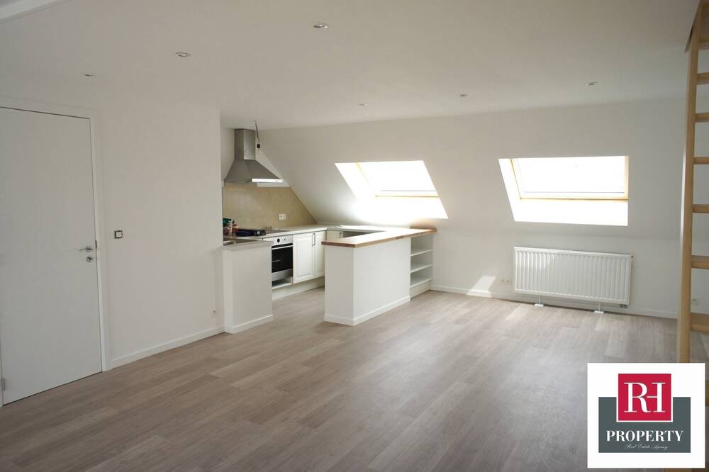 Appartement te huur in Anderlecht 1070 890.00€ 1 slaapkamers 55.00m² - Zoekertje 489201