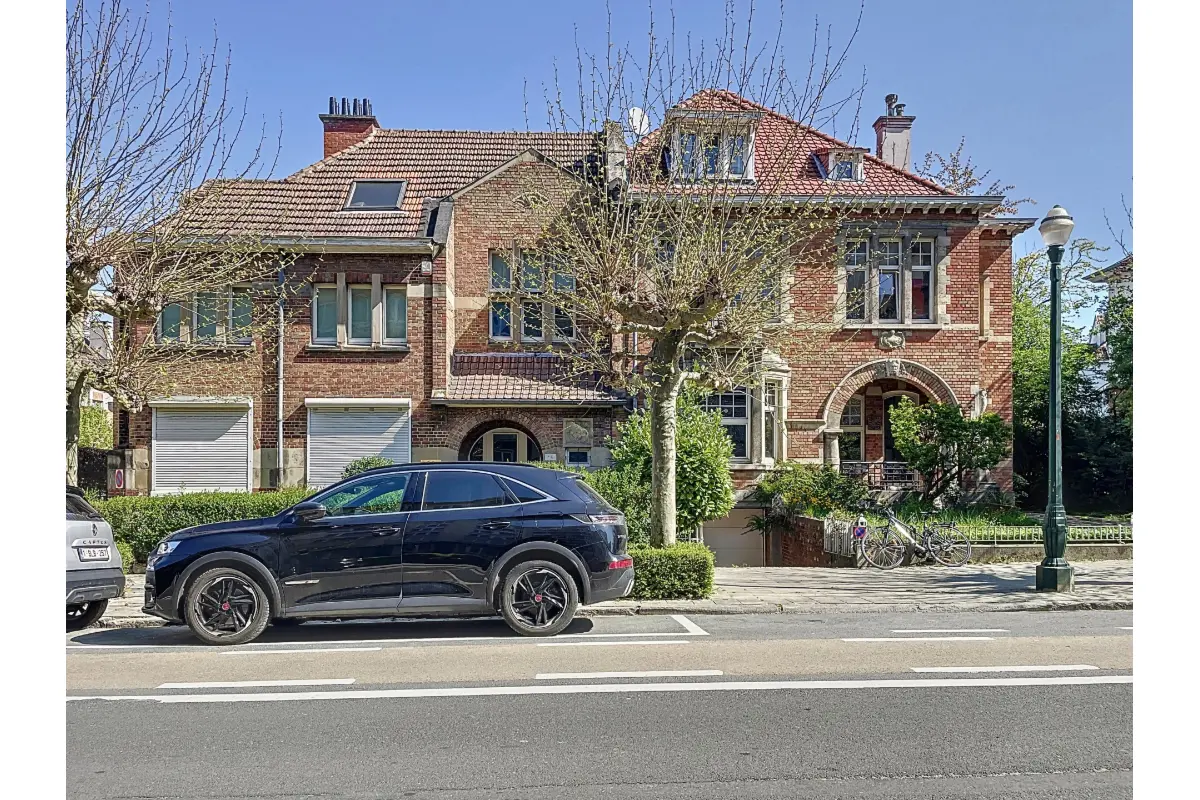 Immeuble de rapport - Immeuble à appartement à vendre à Schaerbeek 1030 2400000.00€  chambres 1350.00m² - annonce 490623