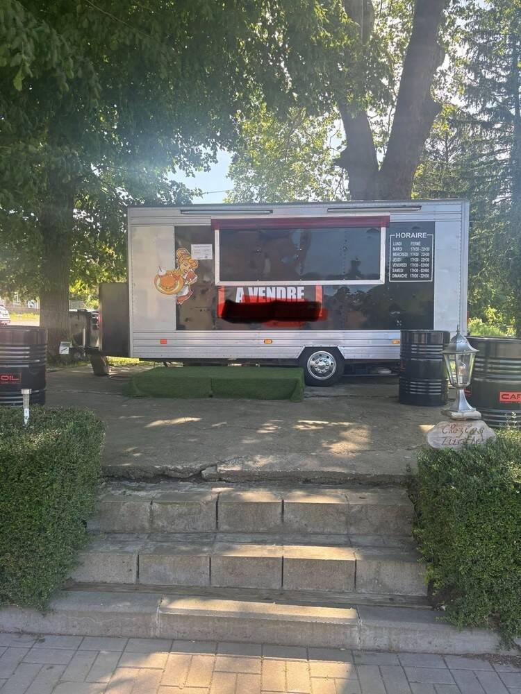 Handelszaak te in Bouffioulx 6200 19000.00€ slaapkamers m² - Zoekertje 491495