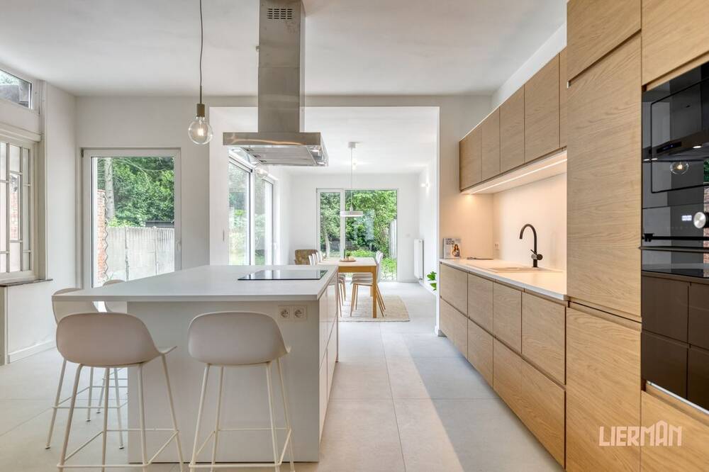 Kasteel te koop in Aalst 9300 680000.00€ 6 slaapkamers 324.00m² - Zoekertje 491638