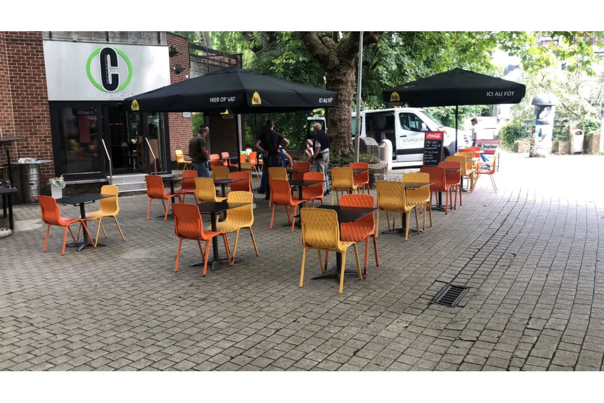 Handelszaak te  koop in Sint-Lambrechts-Woluwe 1200 185000.00€  slaapkamers 150.00m² - Zoekertje 767473