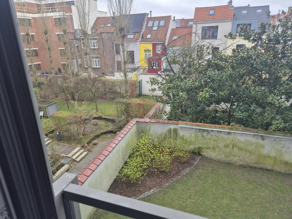 Mixgebouw te huur in Brussel 1000 1200.00€ slaapkamers m² - Zoekertje 491919