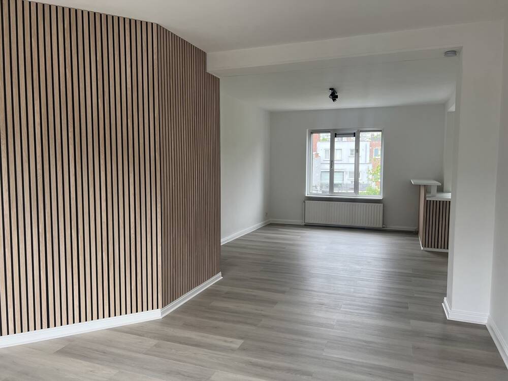 Triplex à louer à Zellik 1731 1200.00€ 2 chambres 120.00m² - annonce 492031