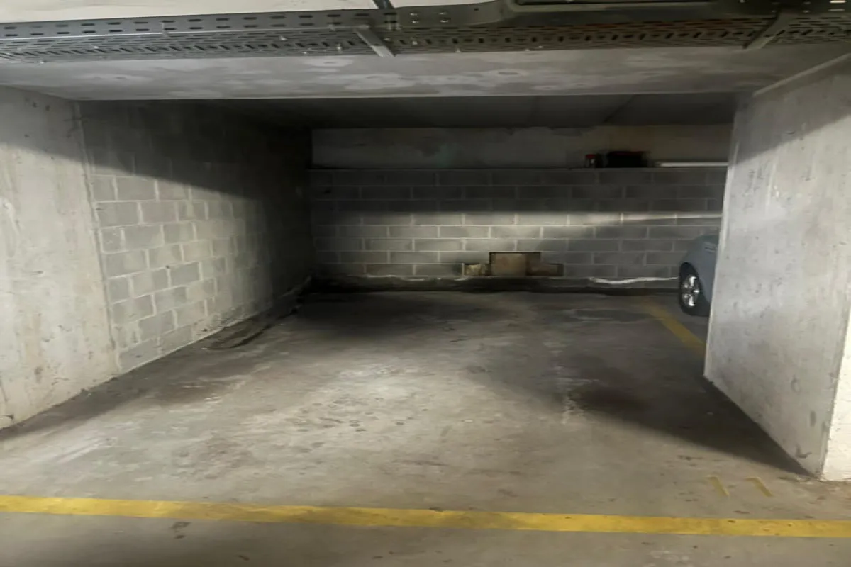 Box te  huur in Oudergem 1160 110.00€  slaapkamers m² - Zoekertje 492640