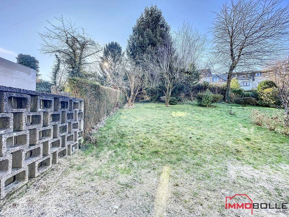 Rez-de-chaussée à louer à Auderghem 1160 1900.00€ 2 chambres 81.00m² - annonce 492354