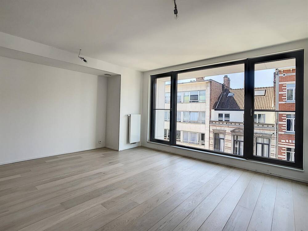 Appartement à louer à Ixelles 1050 1700.00€ 2 chambres 83.00m² - annonce 492986