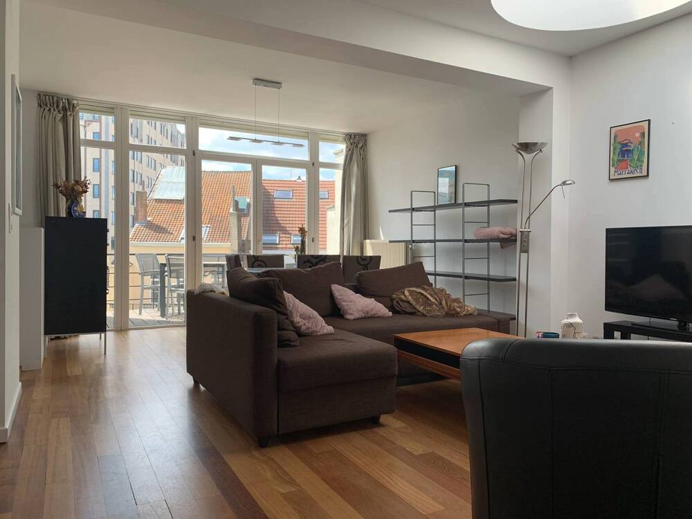 Penthouse te  huur in Etterbeek 1040 1795.00€ 2 slaapkamers 97.00m² - Zoekertje 493445
