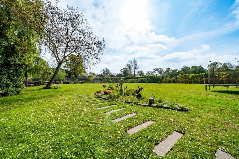 Villa à vendre à Anderlecht 1070 949000.00€ 5 chambres 303.00m² - annonce 493380