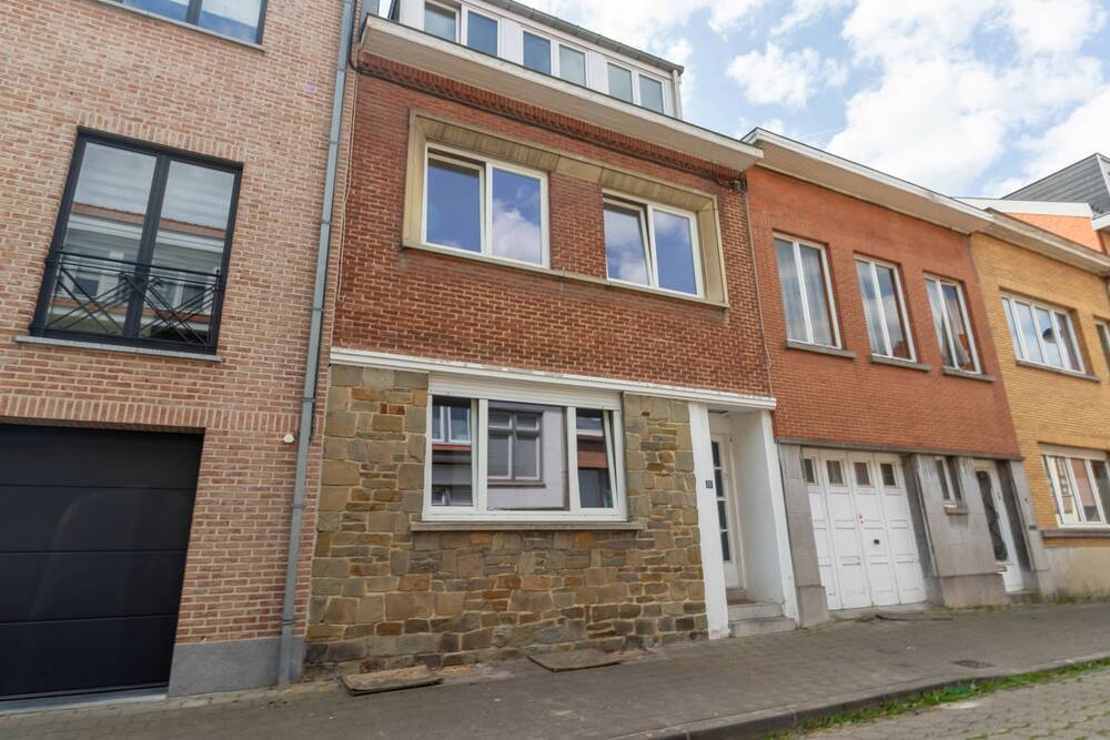 Huis te huur in Watermaal-Bosvoorde 1170 1950.00€ 4 slaapkamers 240.00m² - Zoekertje 504888