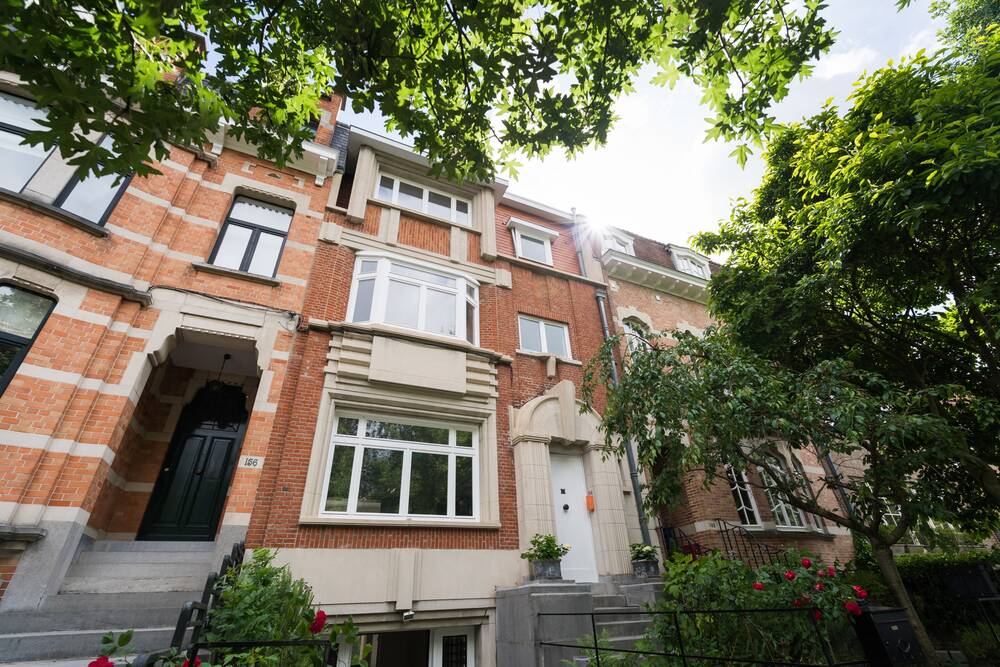 Huis te koop in Sint-Lambrechts-Woluwe 1200 1150000.00€ 5 slaapkamers 243.00m² - Zoekertje 504949