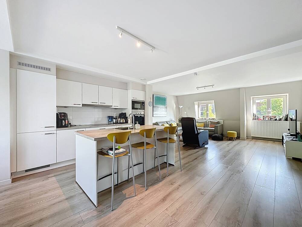 Penthouse te huur in Ukkel 1180 2415.00€ 4 slaapkamers 170.00m² - Zoekertje 503260
