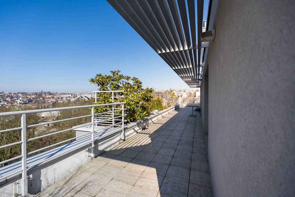 Penthouse à vendre à Uccle 1180 1290000.00€ 4 chambres 326.00m² - annonce 503928