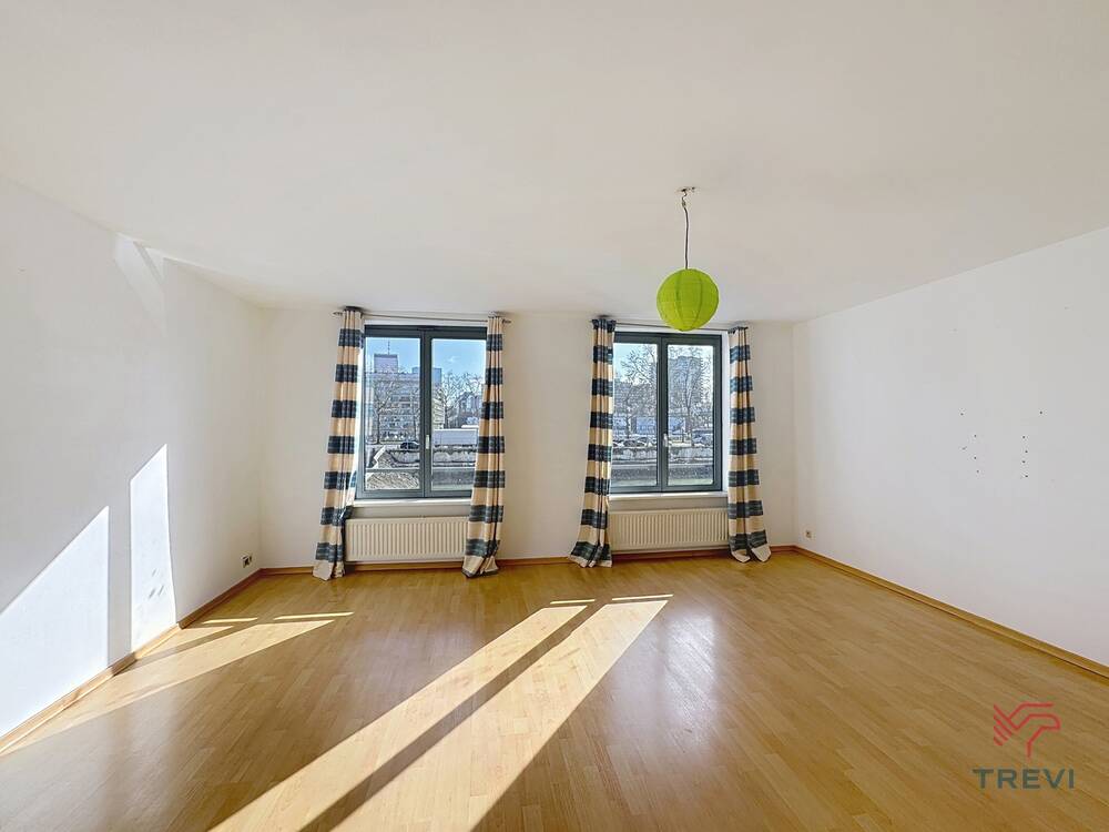 Appartement à louer à Molenbeek-Saint-Jean 1080 1050.00€ 2 chambres 86.00m² - annonce 503172