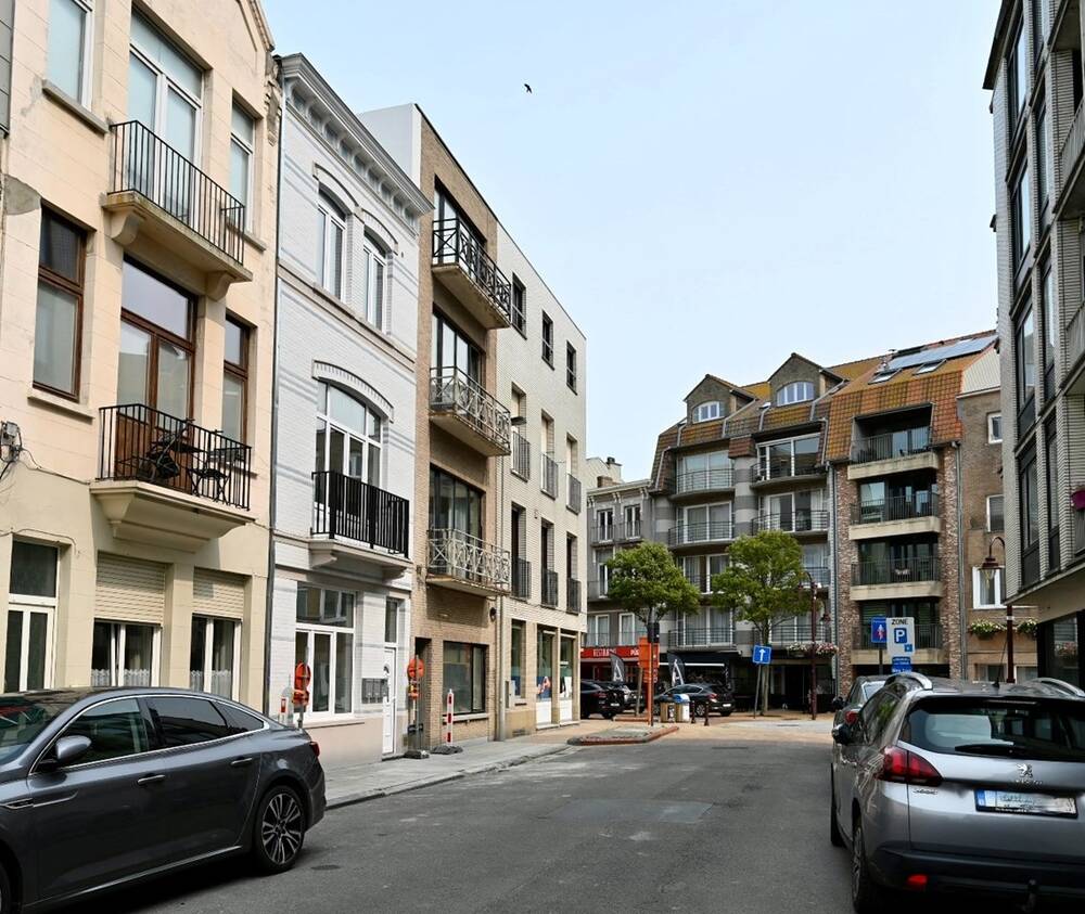 Immeuble de rapport - Immeuble à appartement à louer à Le Coq 8420 900.00€ 2 chambres 65.00m² - annonce 503397