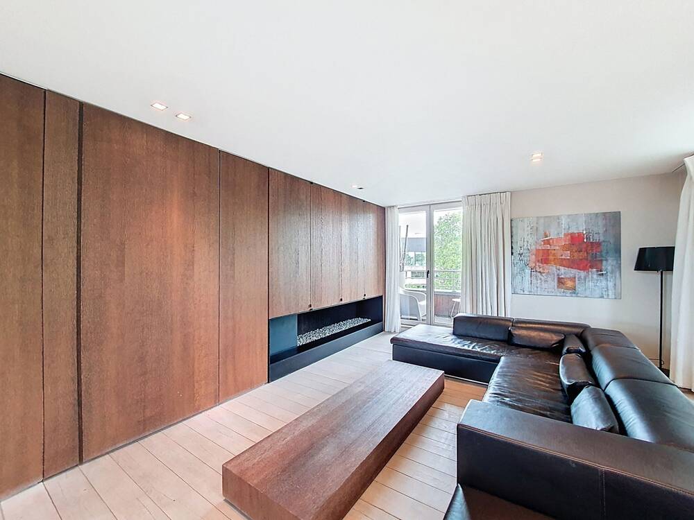 Penthouse te huur in Etterbeek 1040 2400.00€ 2 slaapkamers 95.00m² - Zoekertje 503893