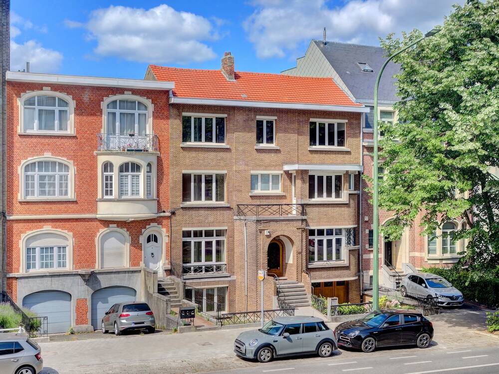 Maison de maître à vendre à Woluwe-Saint-Lambert 1200 1380000.00€ 7 chambres 512.00m² - annonce 504062
