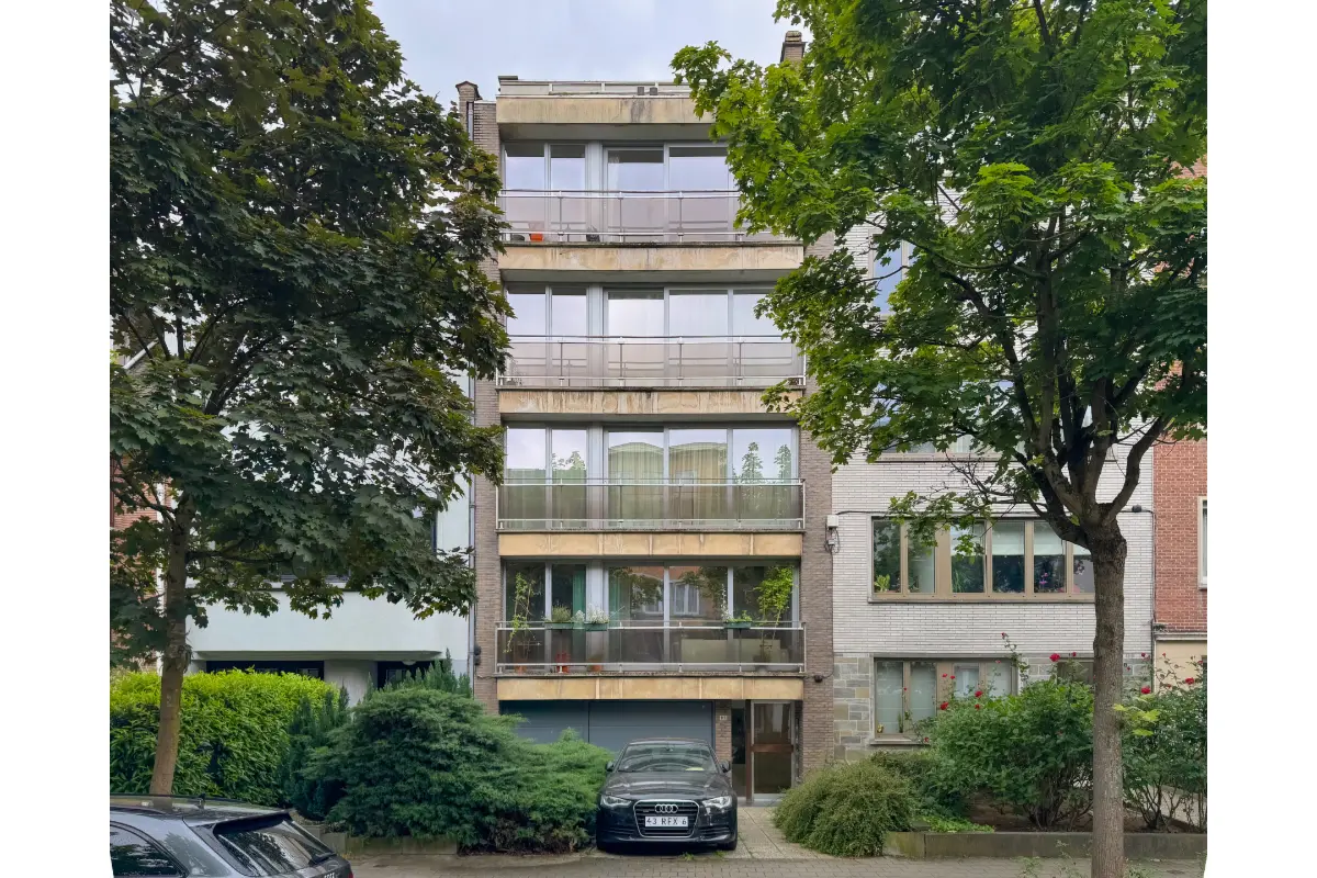 Huis te  koop in Vorst 1190 1950000.00€ 10 slaapkamers 508.00m² - Zoekertje 665528