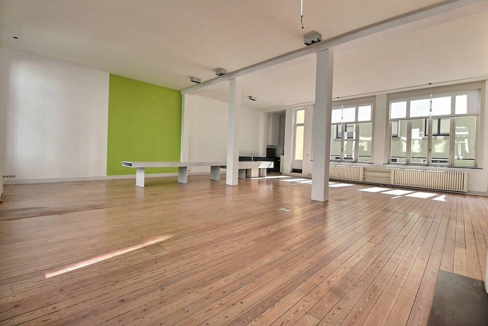 Loft à louer à Bruxelles 1000 2300.00€ 2 chambres 238.00m² - annonce 502528
