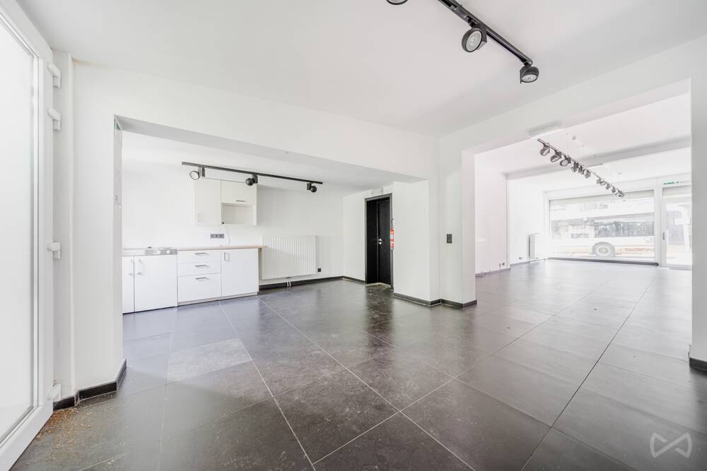 Commerce à vendre à Ixelles 1050 295000.00€ chambres 83.00m² - annonce 502438