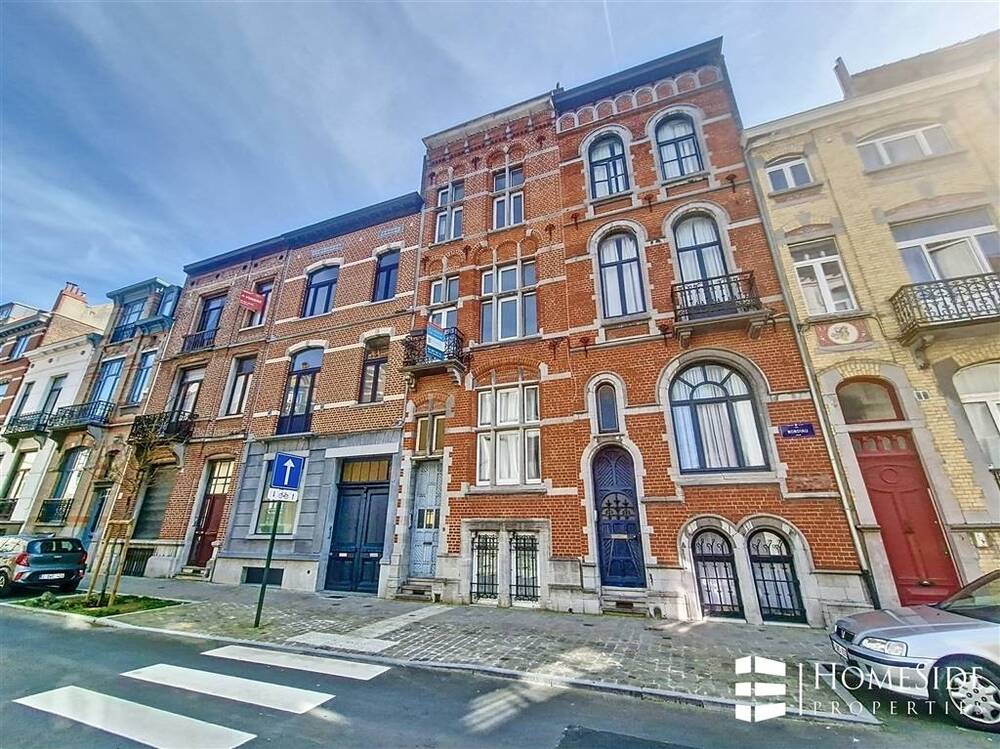 Appartement à à Bruxelles 1000 980.00€ 1 chambres 40.00m² - annonce 502008