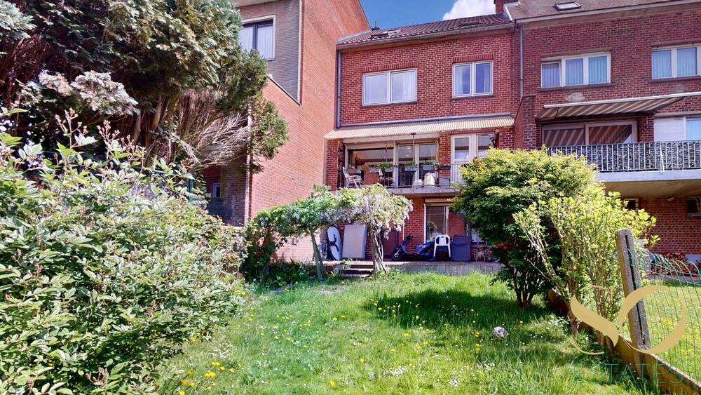 Huis te koop in Sint-Agatha-Berchem 1082 479567.00€ 4 slaapkamers 217.00m² - Zoekertje 502263