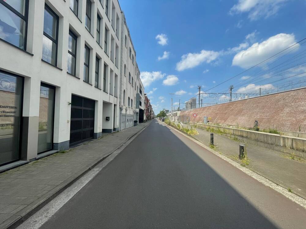 Parking à louer à Gand 9000 75.00€ chambres m² - annonce 501053
