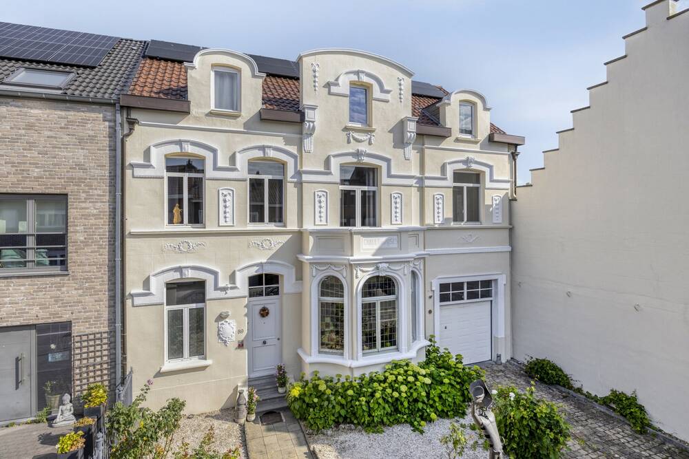 Maison de maître à vendre à Leeuw-Saint-Pierre 1600 749000.00€ 5 chambres 470.00m² - annonce 500092