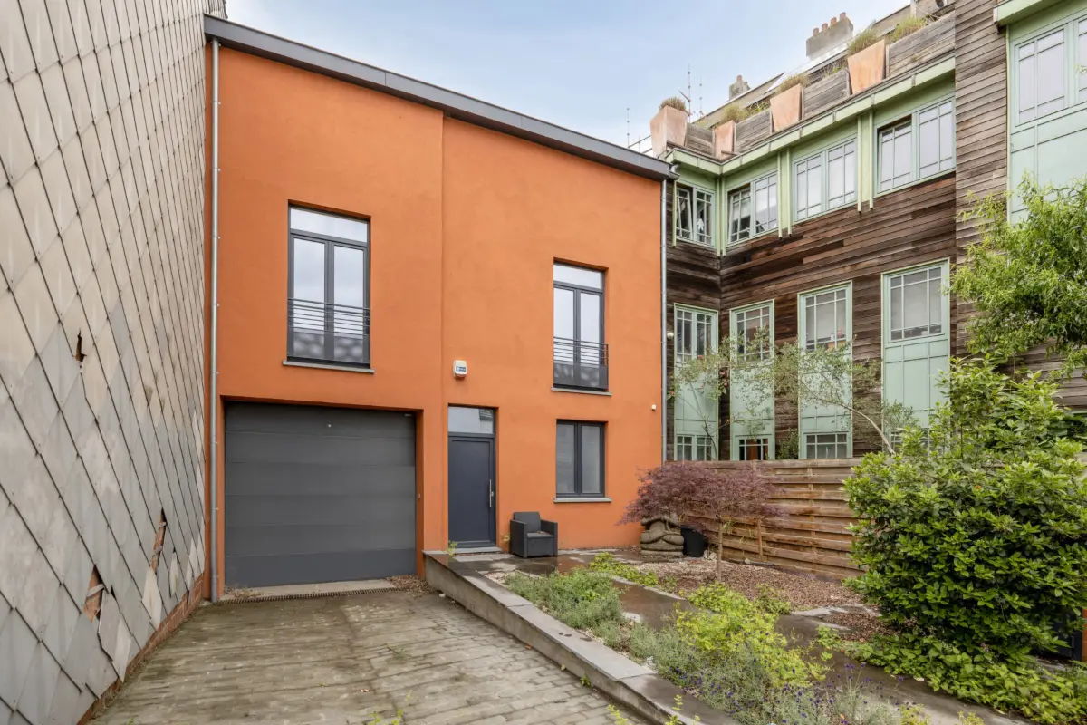 Mixgebouw te  koop in Ukkel 1180 750000.00€ 3 slaapkamers 165.00m² - Zoekertje 500452