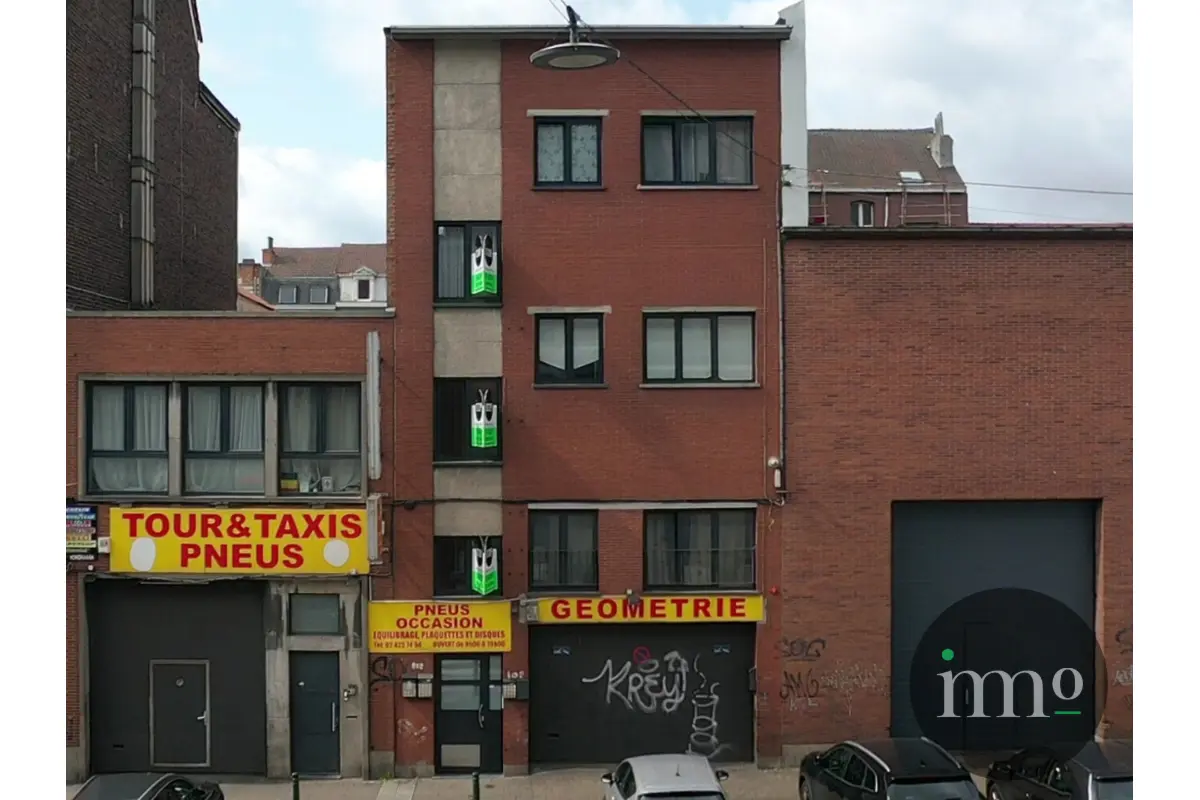 Appartementsgebouw te  koop in Sint-Jans-Molenbeek 1080 795000.00€ 6 slaapkamers 290.00m² - Zoekertje 500275