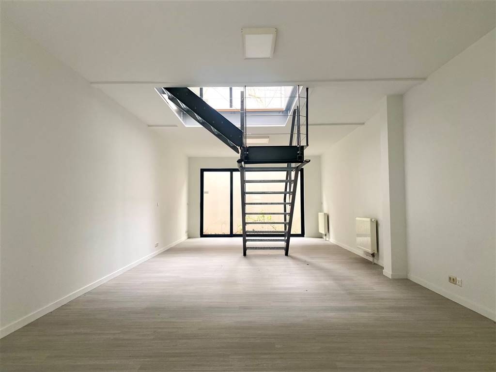 Commerce à vendre à Ixelles 1050 370000.00€ chambres 132.00m² - annonce 500234