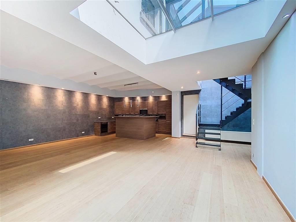 Villa à louer à Saint-Gilles 1060 2750.00€ 3 chambres 190.00m² - annonce 500236