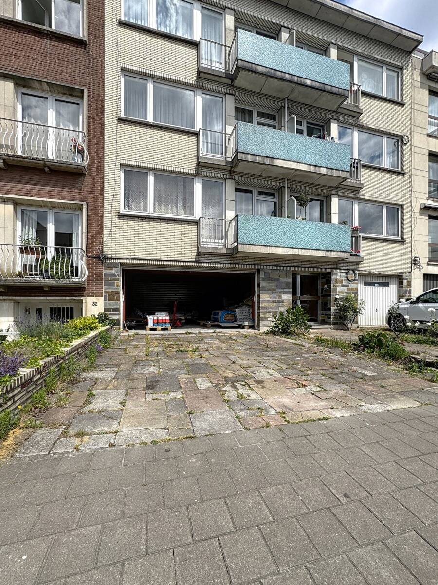 Parking & garage te huur in Laken 1020 300.00€ slaapkamers m² - Zoekertje 500167