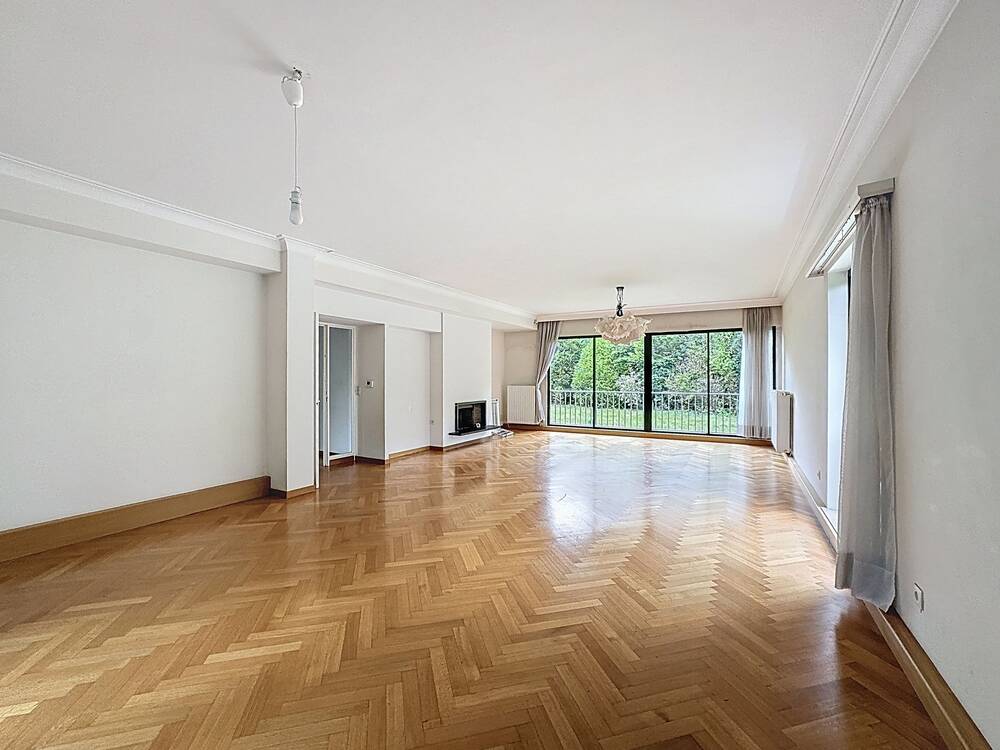 Rez-de-chaussée à vendre à Uccle 1180 560000.00€ 4 chambres 150.00m² - annonce 500386