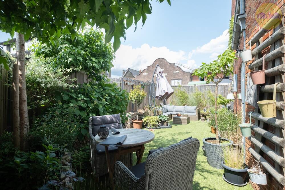 Triplex à vendre à Dessel 2480 319000.00€ 4 chambres 227.00m² - annonce 499254
