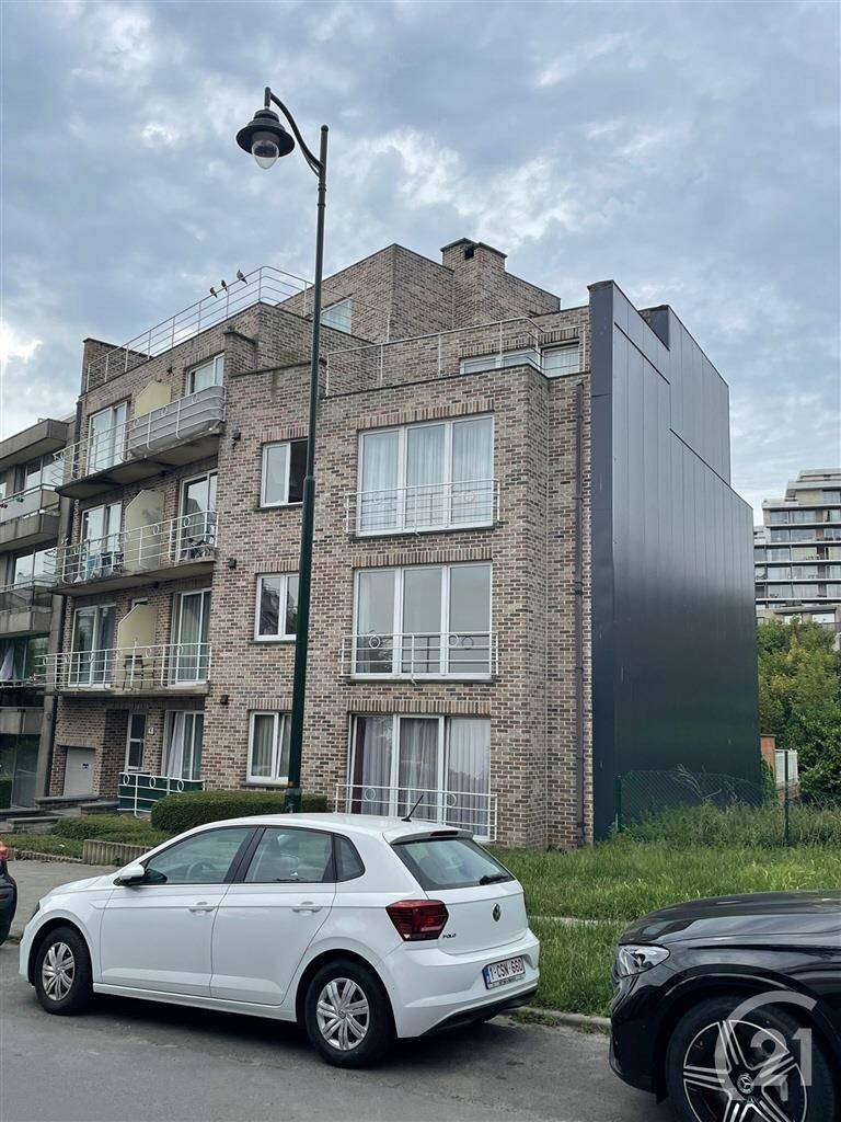 Appartement à louer à Molenbeek-Saint-Jean 1080 1250.00€ 2 chambres 88.00m² - annonce 499100