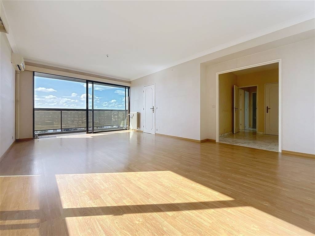 Appartement à vendre à Molenbeek-Saint-Jean 1080 245000.00€ 2 chambres 75.00m² - annonce 498940