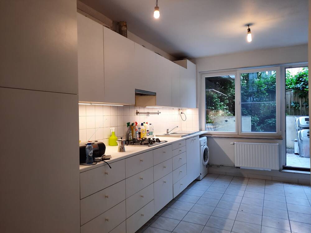 Rez-de-chaussée à vendre à Molenbeek-Saint-Jean 1080 170000.00€ 1 chambres 55.00m² - annonce 498730