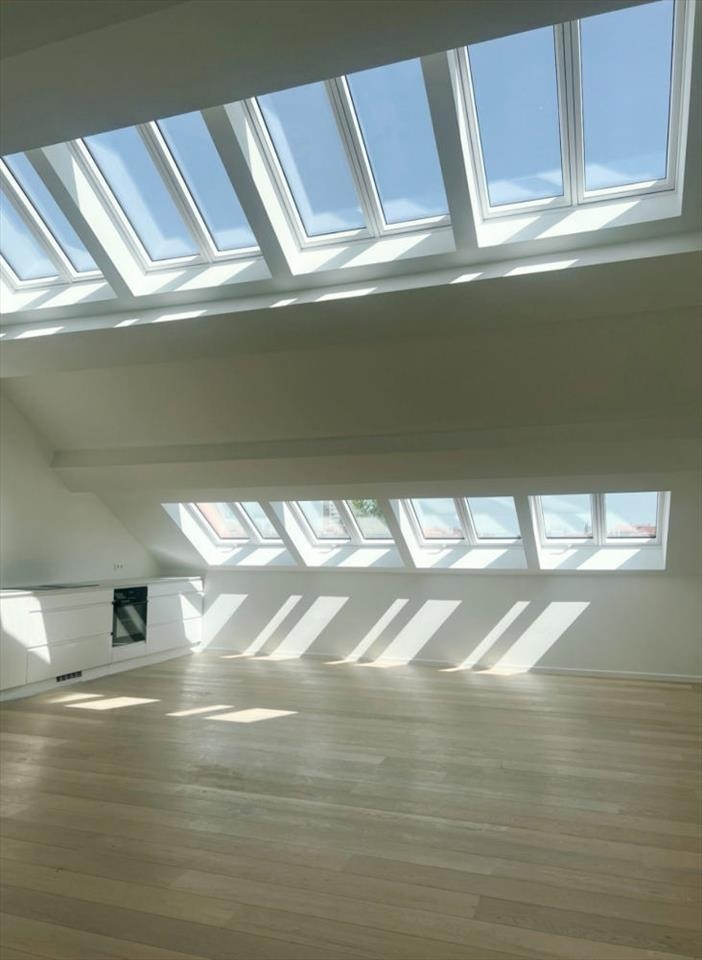 Loft à louer à Forest 1190 1700.00€ 1 chambres 100.00m² - annonce 498996