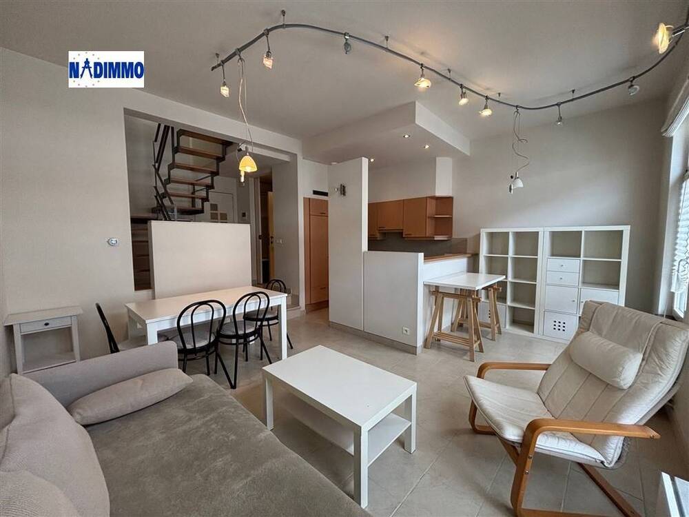 Duplex à louer à Etterbeek 1040 1160.00€ 1 chambres 75.00m² - annonce 498191