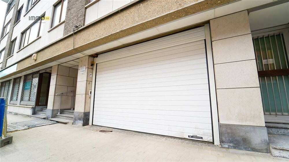 Parking & garage te  koop in Anderlecht 1070 35000.00€  slaapkamers m² - Zoekertje 497493