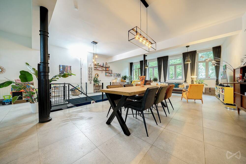 Loft te koop in Anderlecht 1070 395000.00€ 2 slaapkamers 180.00m² - Zoekertje 497927
